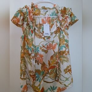 Rose & Olive Cream Ruffled Cap Sleeve Blouse